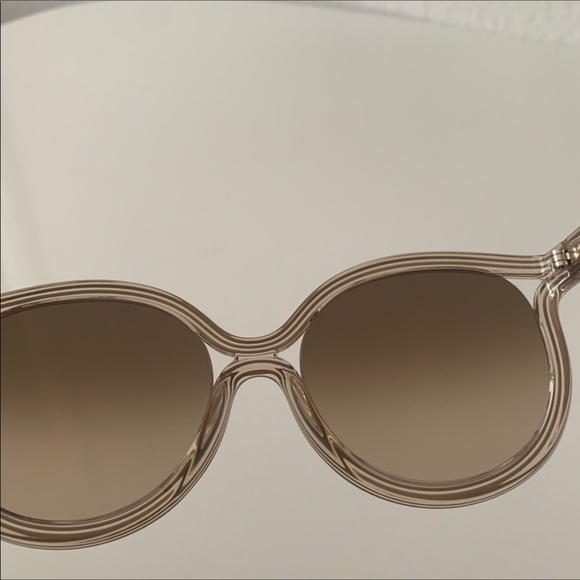 Chloe Sunglasses, New - Picture 8 of 8